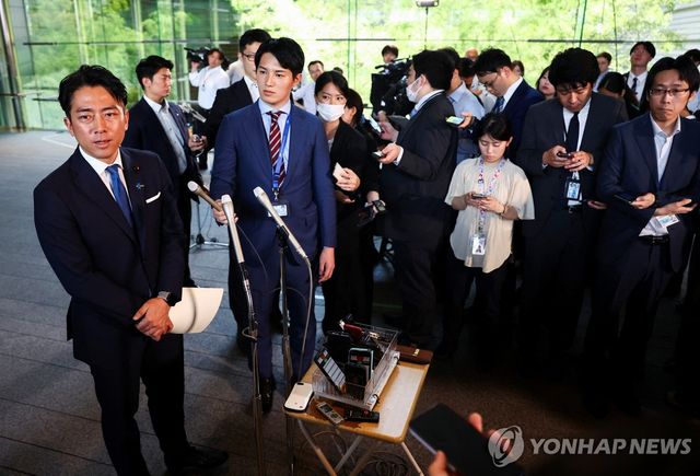 고이즈미 신지로 일본 농림수산상