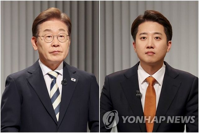 제21대 대선 2차 후보자 토론회 준비하는 이재명-이준석 후보