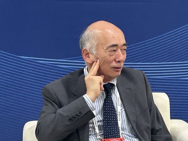 방한한 사사에 겐이치로 전 일본 외무성 사무차관