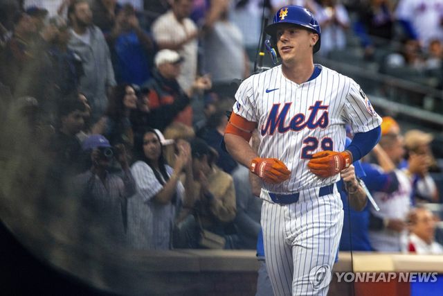 재러드 영, 빅리그서 홈런