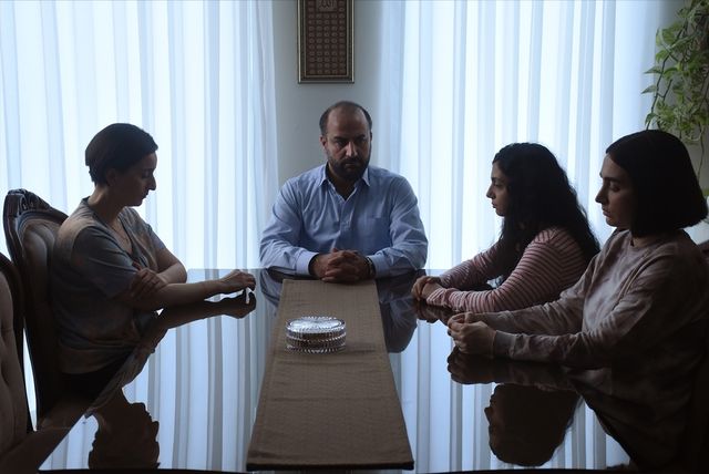 영화 '신성한 나무의 씨앗' 속 한 장면