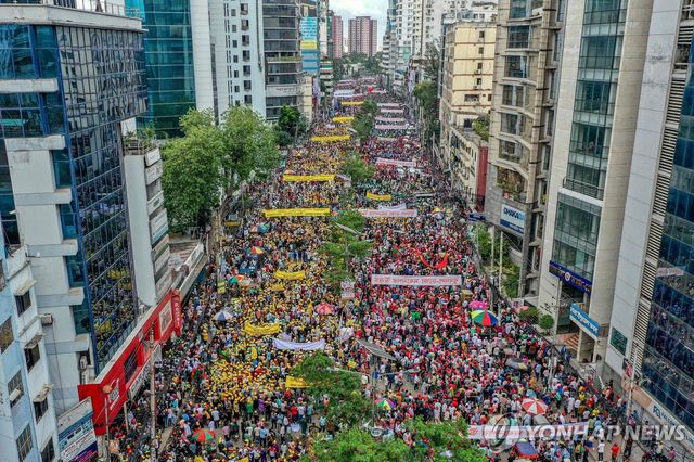 방글라데시 총선 요구 시위