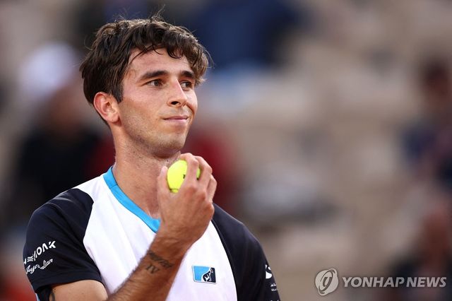 치치파스 물리친 167위 지간테