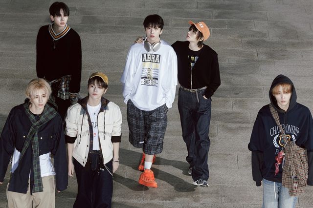 그룹 보이넥스트도어