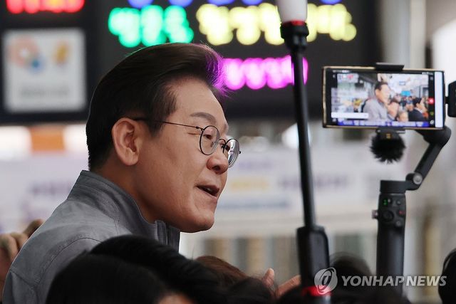 강원 도민들에게 지지 호소하는 이재명 후보