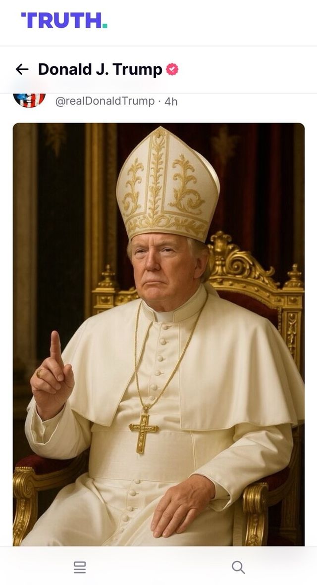 교황처럼 합성한 트럼프 대통령 이미지