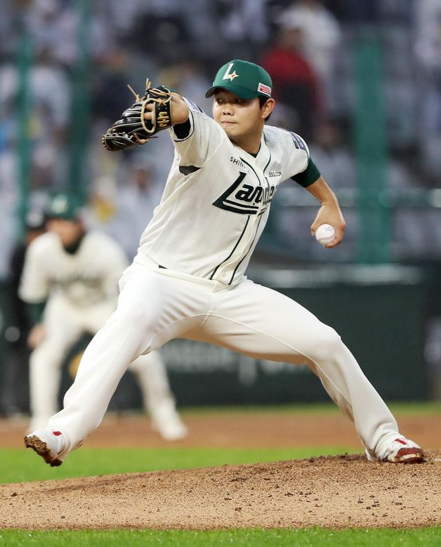 SSG 랜더스 왼손 투수 박시후의 투구