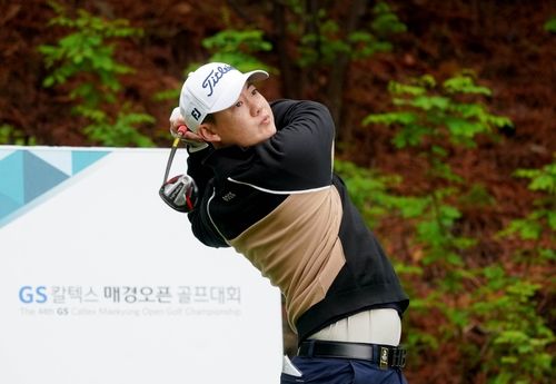 재즈 쩬와타나논의 경기 모습