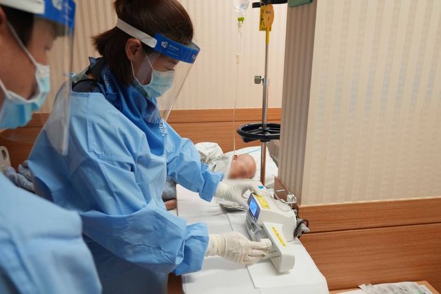 방사성 치료제 투약