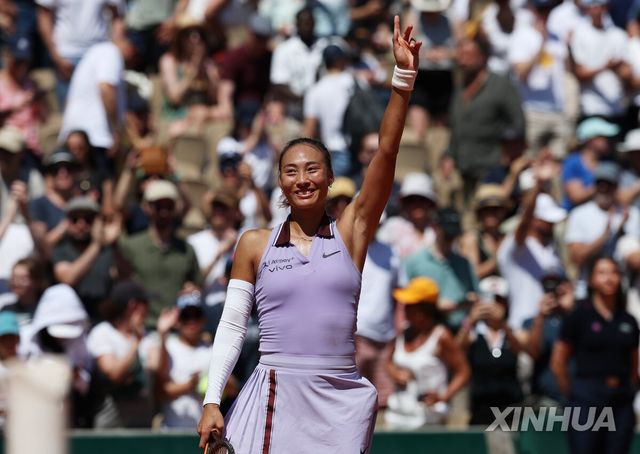 16강 진출 후 기뻐하는 정친원