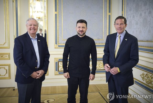 젤렌스키 만난 미 상원의원들