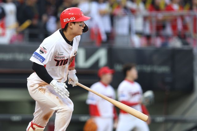 KIA 내야수 윤도현