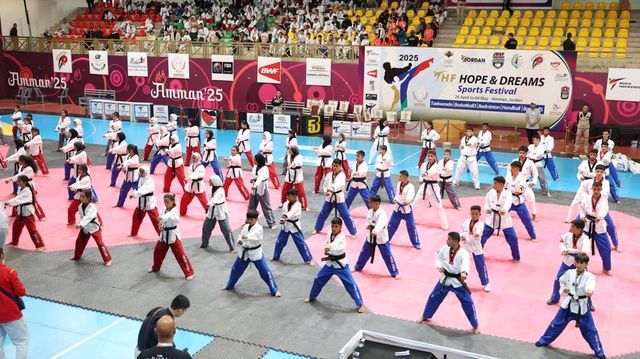 난민 캠프 태권도 수련생들