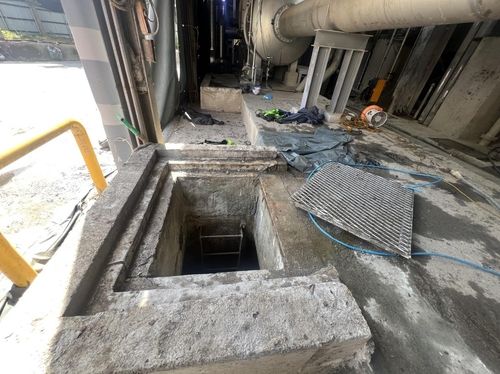 사고가 난 맨홀