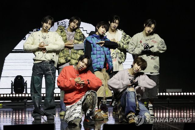 JYP 차기 그룹 킥플립 데뷔