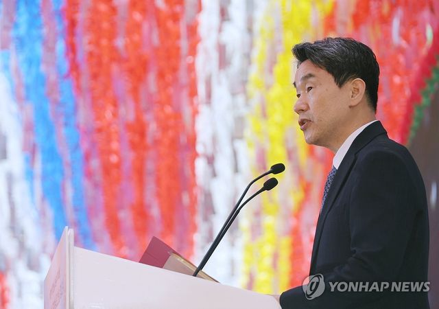 봉축법요식 축사하는 이주호 권한대행