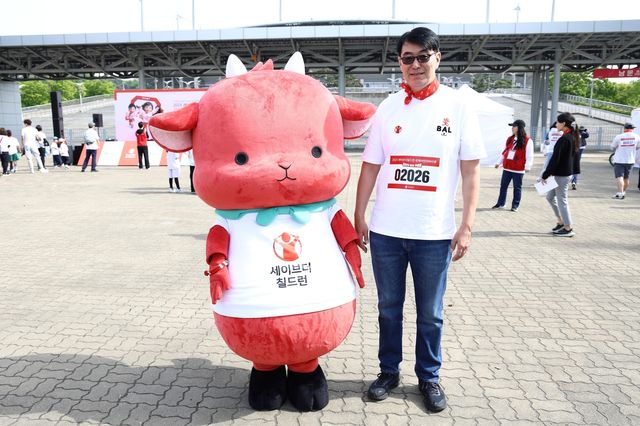 '2025 국제어린이마라톤' 참가한 세이브더칠드런 몽골사무소장