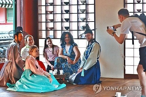 창덕궁 약방에서 추억 남기기