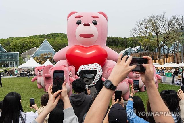 롯데프리미엄아울렛, 벨리곰 전시