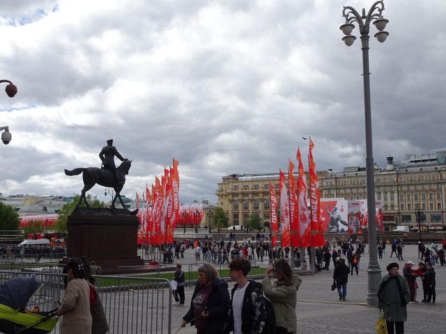 승리 깃발로 장식된 모스크바