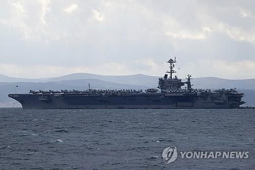 미국 항공모함 해리 트루먼호