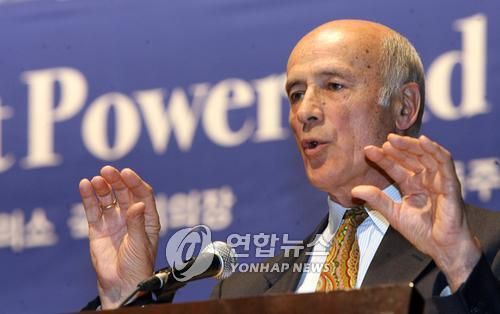 조지프 나이 교수의 생전 모습