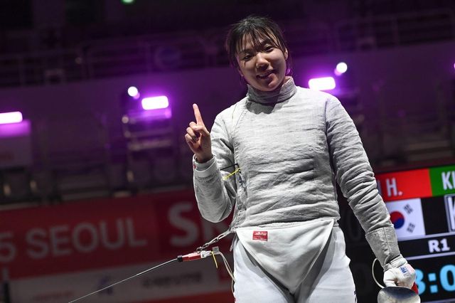 4일 올림픽공원 펜싱경기장에서 열린 SK텔레콤 사브르 그랑프리에 출전한 전하영