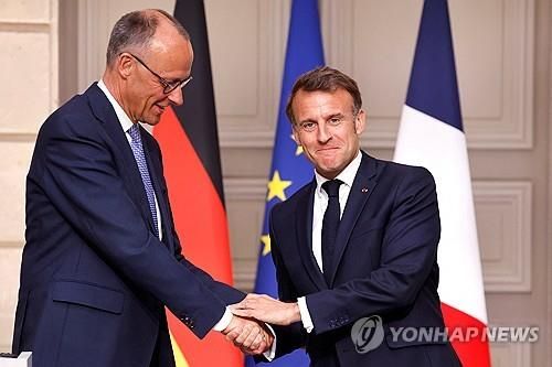 공동 기자회견한 독-프 정상