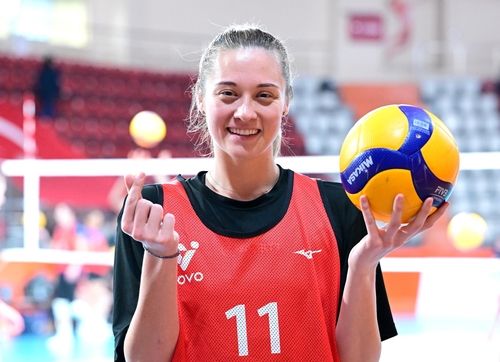 외국인 선수 트라이아웃에 참가한 레베카 라셈