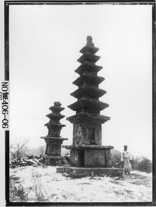 청량사지 칠층석탑과 오층석탑 유리건판 자료 