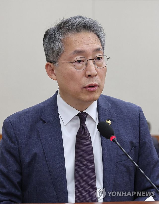 김민석 고용노동부 차관