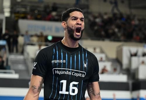 현대캐피탈에서 뛴 레오