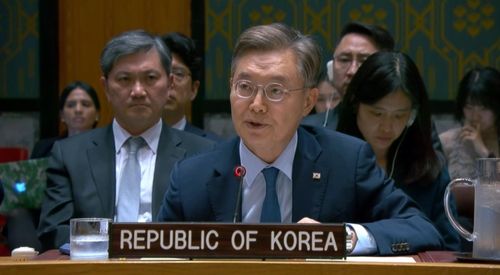 안보리 발언하는 황준국 유엔대사