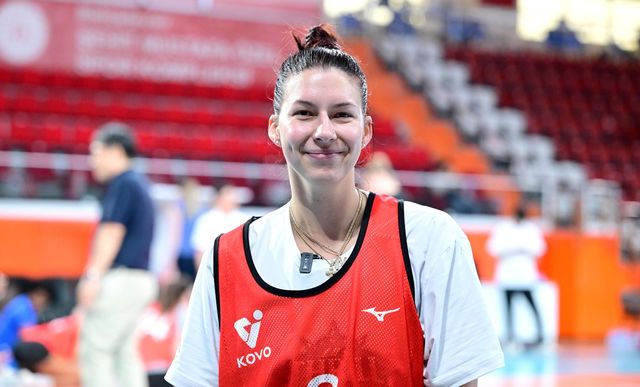 V리그에 재도전하는 윌로우 존슨