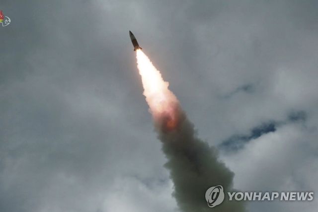 북한 발사 탄도미사일
