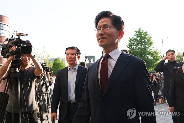 한덕수 예비후보와 단일화 회동하는 김문수 후보