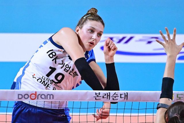 공격하는 기업은행 빅토리아