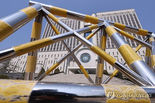 법원, 다음 주 尹 재판 '지상 출입구로 출입' 결정