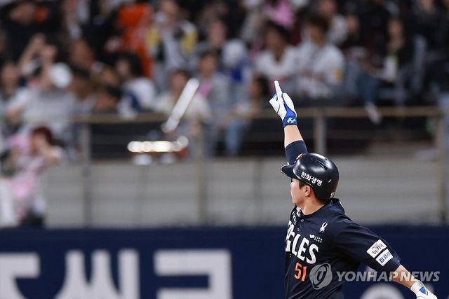 9회초 솔로홈런 친 문현빈