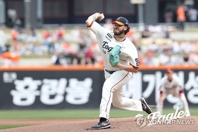 '폰세 7이닝 무실점 13K' 한화 7연승