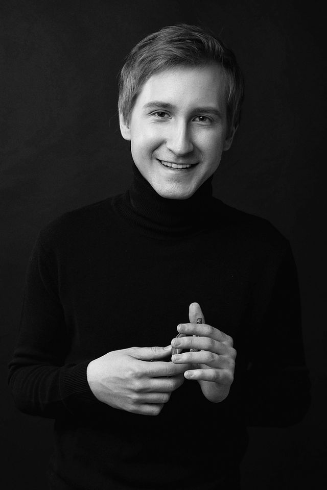 피아니스트 드미트리 마슬레예프