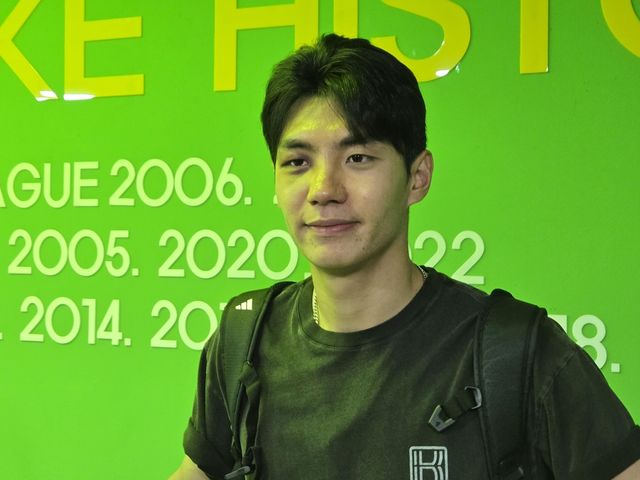 31일 전주월드컵경기장에서 울산과의 경기 마치고 취재진 만난 전진우