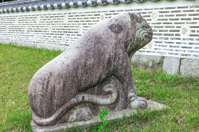 숭릉 석호 [사진/백승렬 기자]