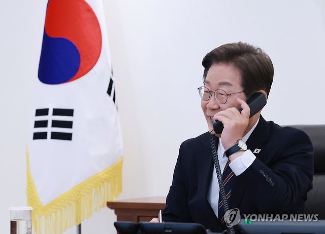 이재명 대통령, 일본 총리와 전화 통화