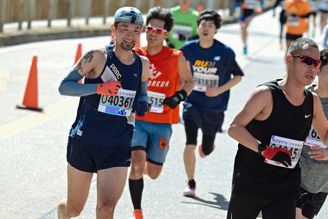 나고야 마라톤에 참가한 김울프 작가