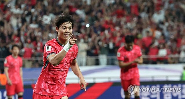 팀 세번째 골 넣은 오현규