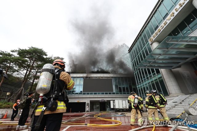 화재 발생한 조계사 옆 불교중앙박물관