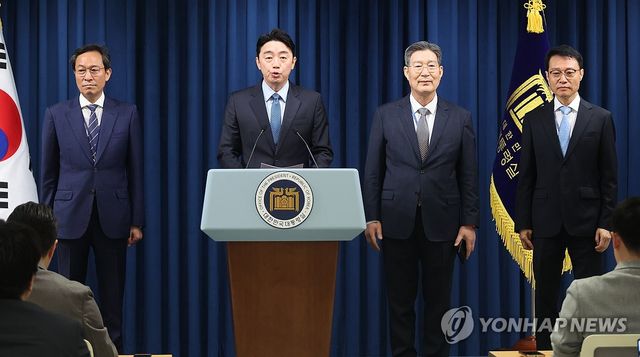 대통령실 정무·홍보·민정수석 인선