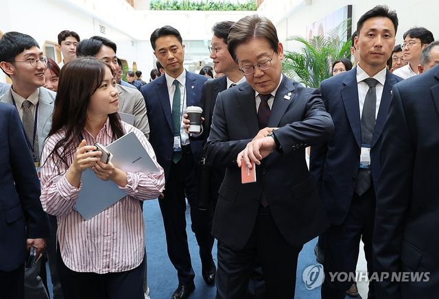 이재명 대통령과 출입기자들