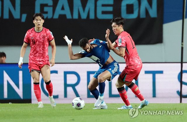 공 다투는 원두재